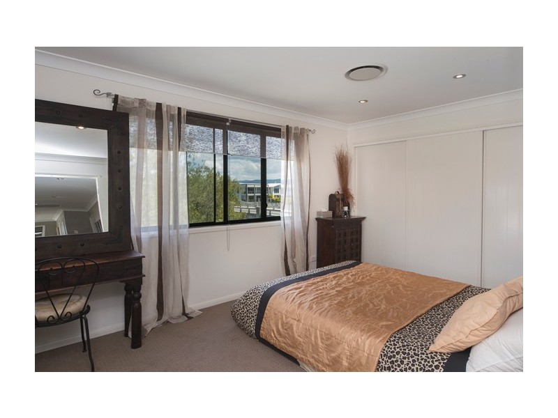 3 Fleetwood Court, Helensvale QLD 4212