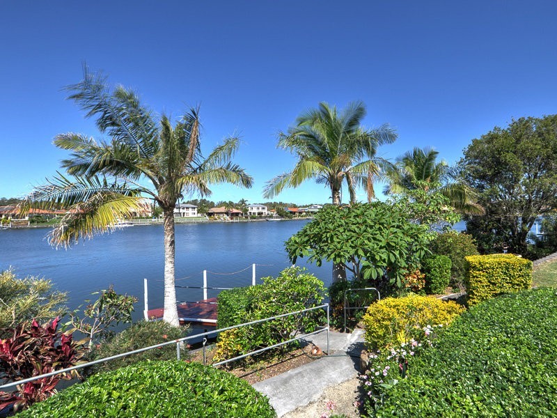 33 Glenwater Crescent, Helensvale QLD 4212