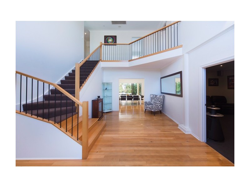 1646 Riverdale Court, Hope Island QLD 4212