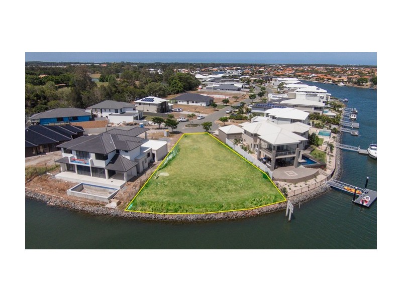 144 The Peninsula, Helensvale QLD 4212