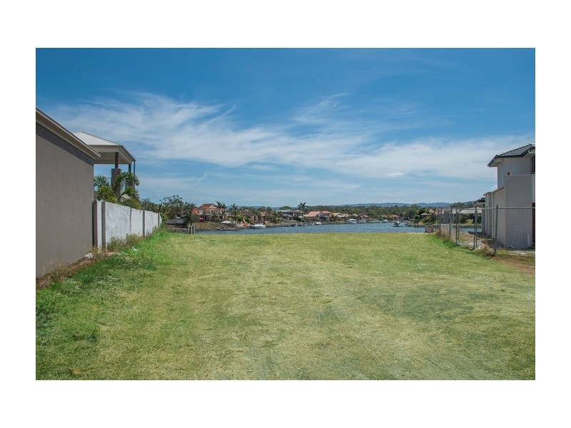 144 The Peninsula, Helensvale QLD 4212