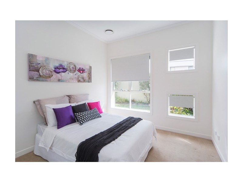 6011 Calardo Avenue, Hope Island QLD 4212