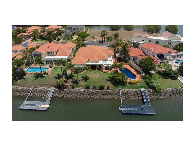 1109 Beechwood Drive, Hope Island QLD 4212