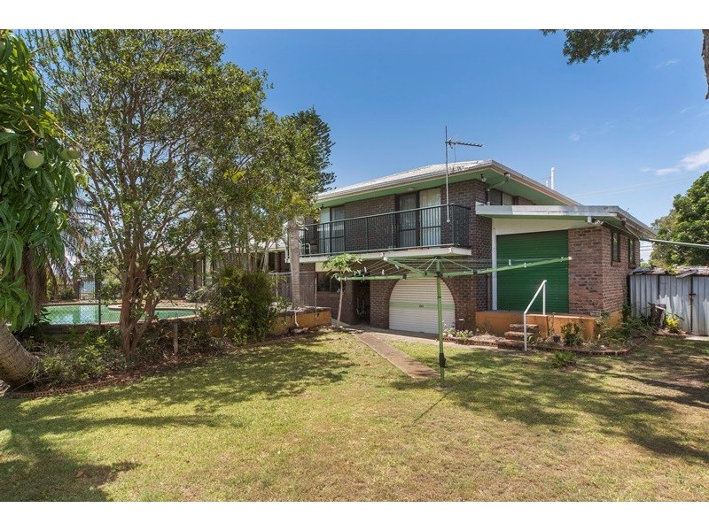 72 Boykambil Esplanade North, Hope Island QLD 4212