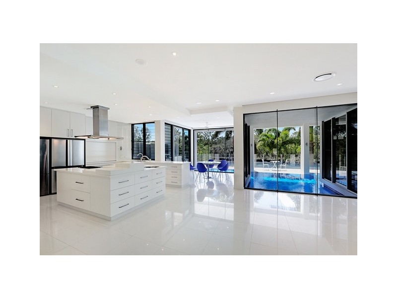 2519 Gracemere Circuit North, Hope Island QLD 4212