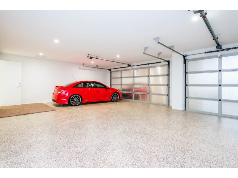 2211 Taromeo Court, Hope Island QLD 4212