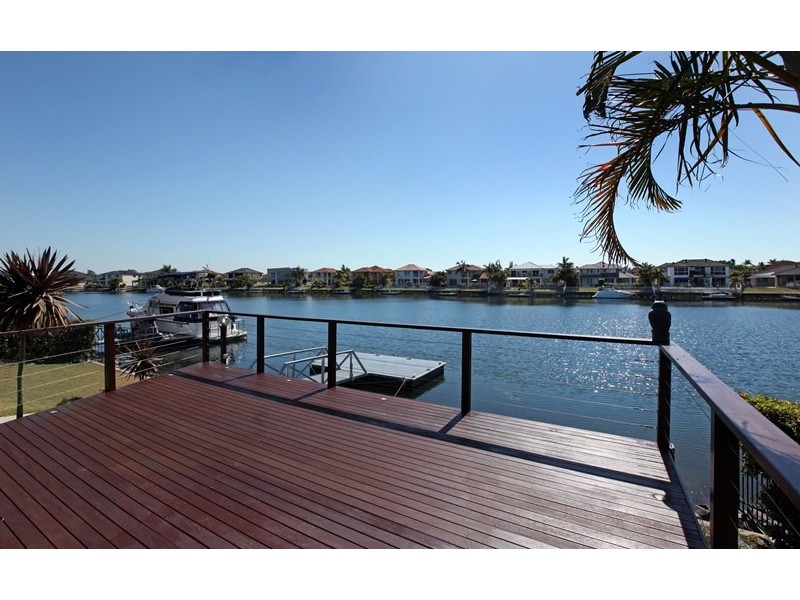3 Windchimes Way, Helensvale QLD 4212