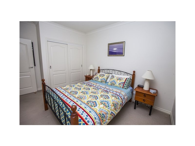 2013 Gracemere Gardens Circuit, Hope Island QLD 4212