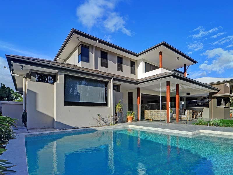 2257 Banksia Lakes Drive, Sanctuary Cove QLD 4212