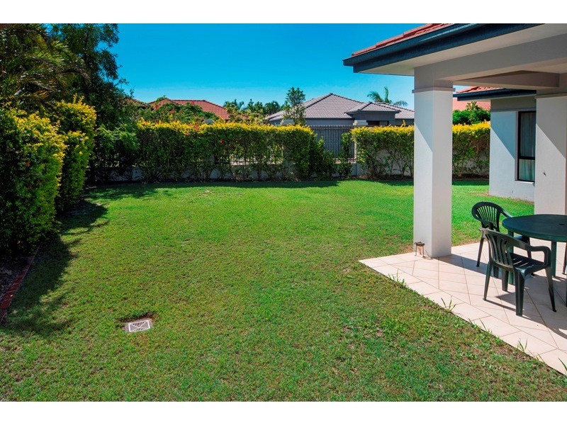 2026 Gracemere Gardens Circuit, Hope Island QLD 4212