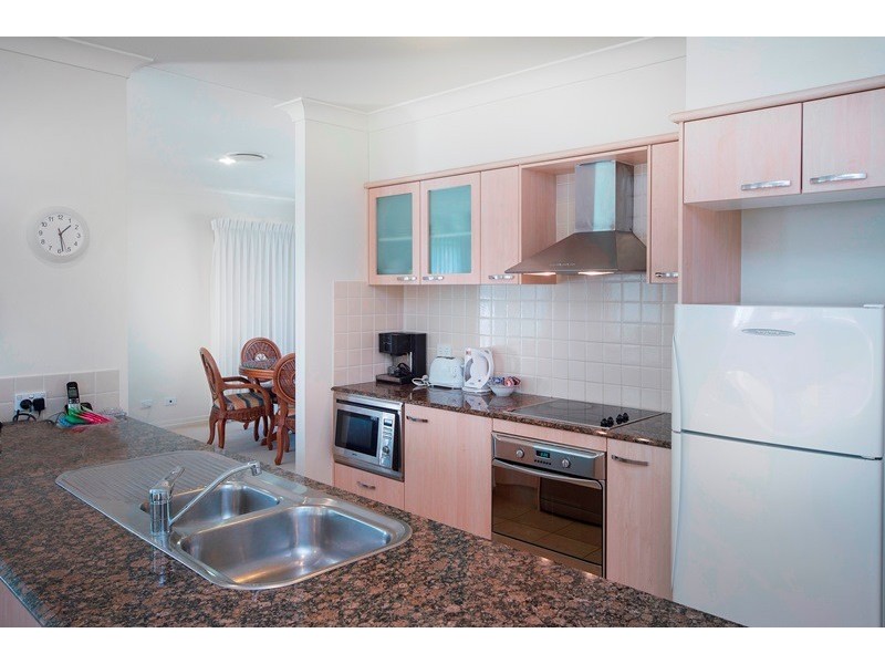 2026 Gracemere Gardens Circuit, Hope Island QLD 4212