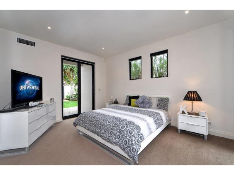 8012 Key Waters, Sanctuary Cove QLD 4212