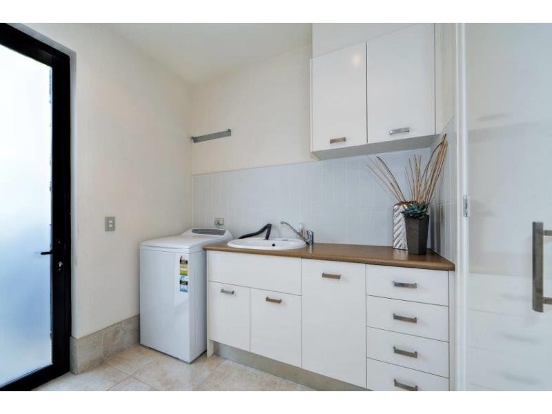 8012 Key Waters, Sanctuary Cove QLD 4212