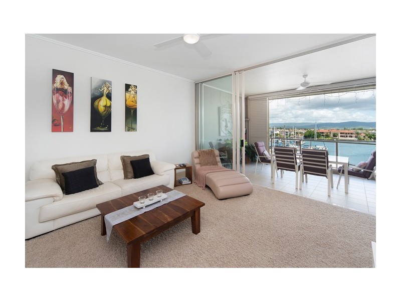 Hope Island QLD 4212