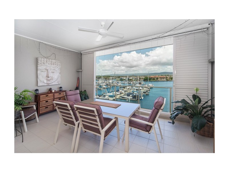 Hope Island QLD 4212