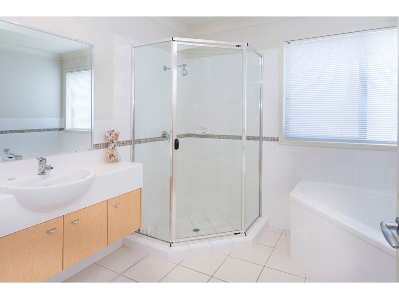 21 Faculty Crescent, Mudgeeraba QLD 4213