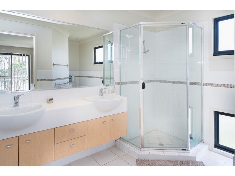 21 Faculty Crescent, Mudgeeraba QLD 4213