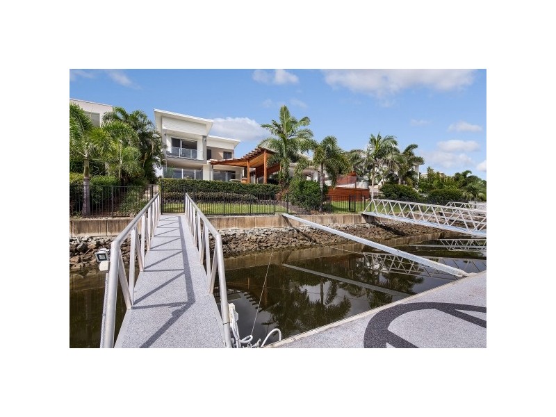 38 River Links Boulevard East, Helensvale QLD 4212