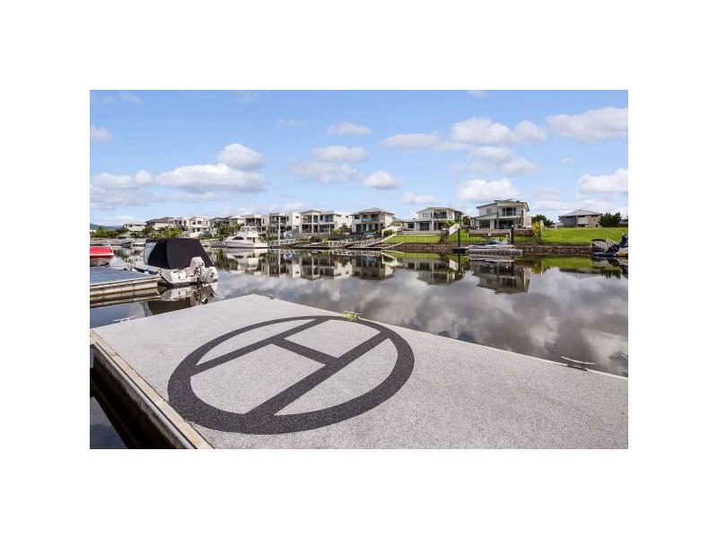 38 River Links Boulevard East, Helensvale QLD 4212