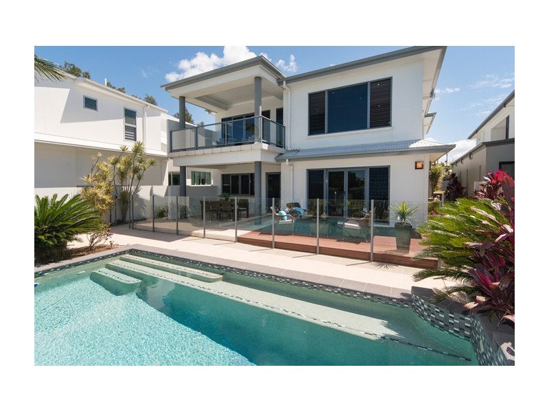 6 Kurrewa Lane, Coomera Waters QLD 4209