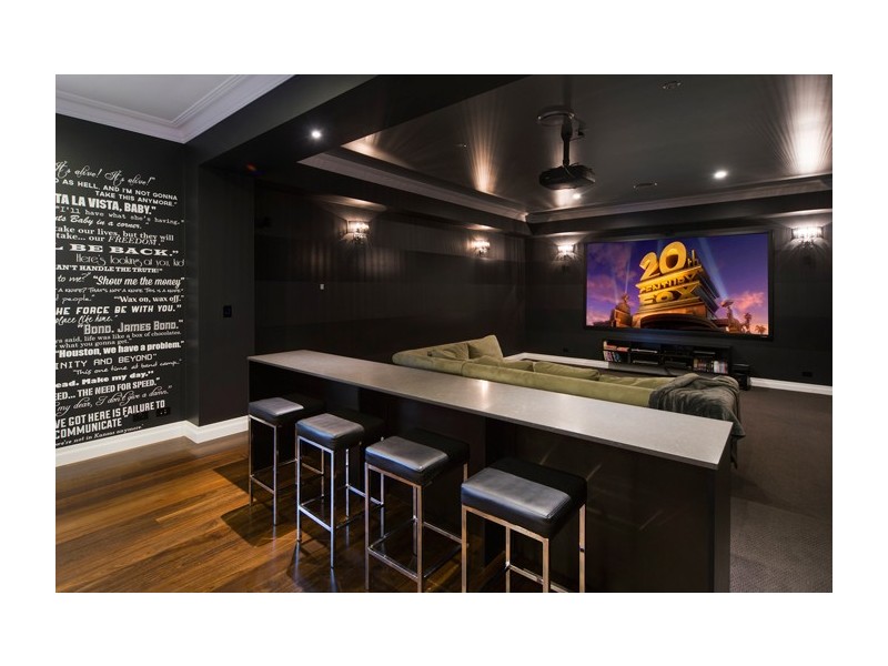 2605 Gracemere Circuit North, Hope Island QLD 4212