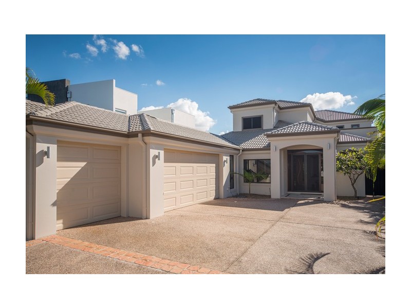2161 Beaufort Way, Hope Island QLD 4212