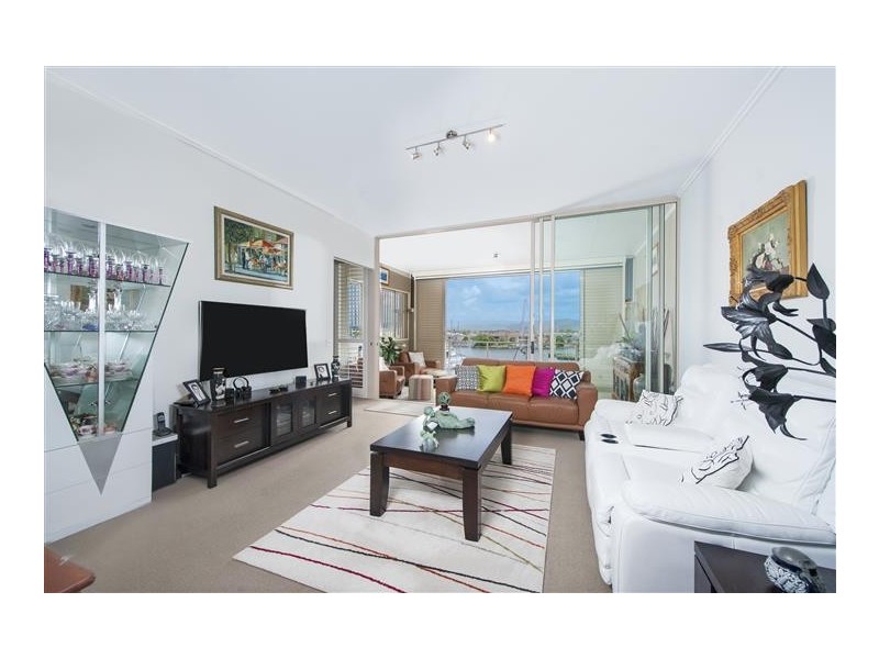 Hope Island QLD 4212