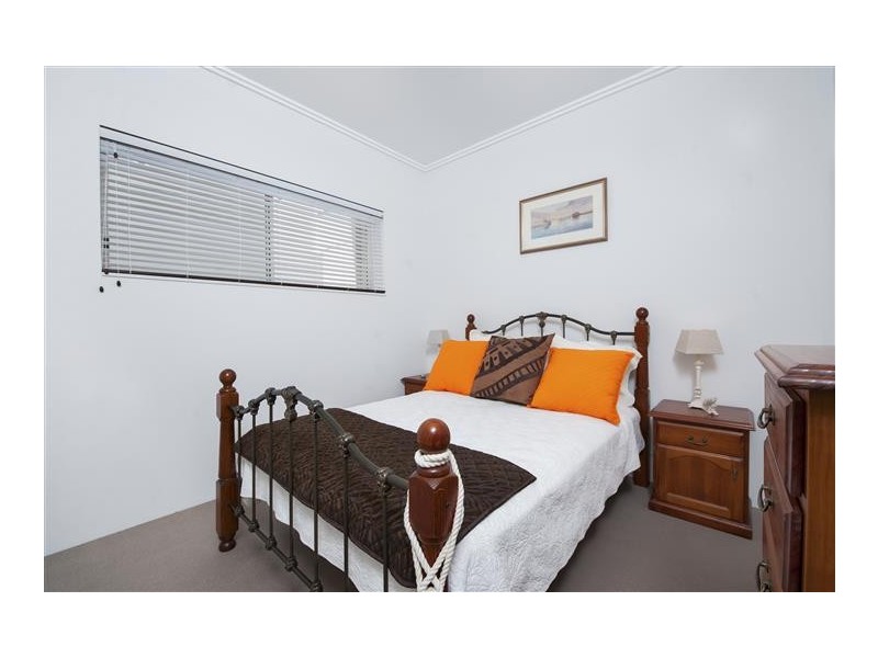 Hope Island QLD 4212