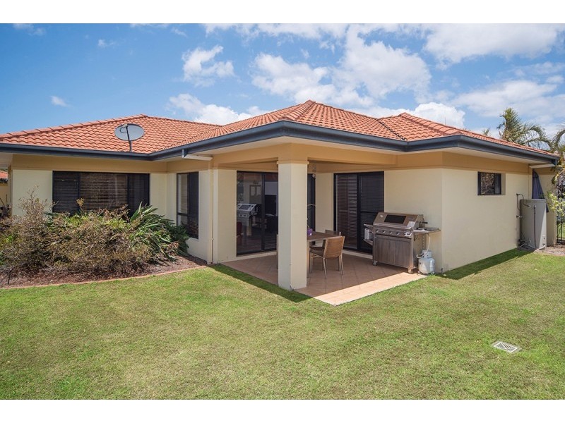 2027 Gracemere Gardens Circuit, Hope Island QLD 4212