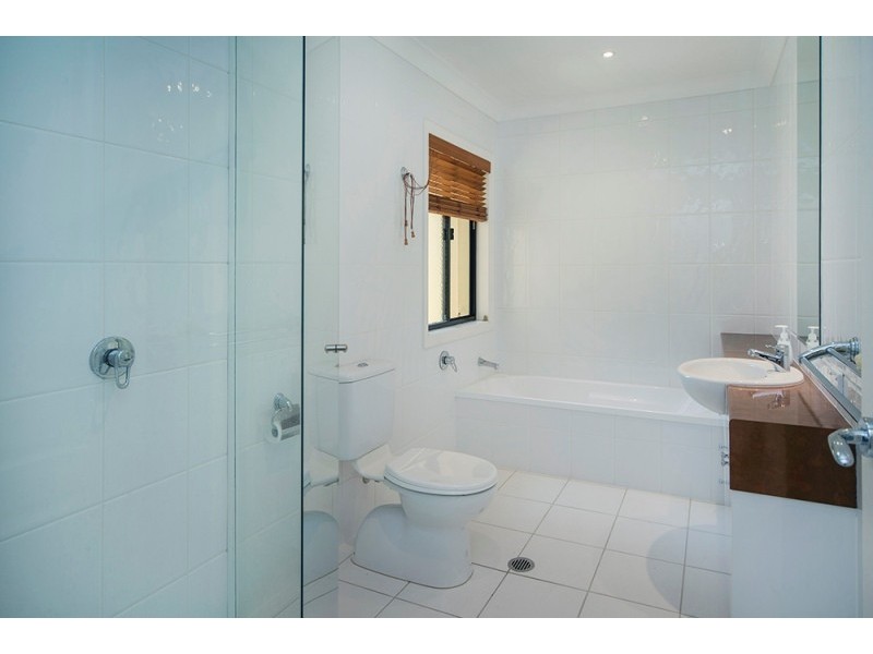 2027 Gracemere Gardens Circuit, Hope Island QLD 4212