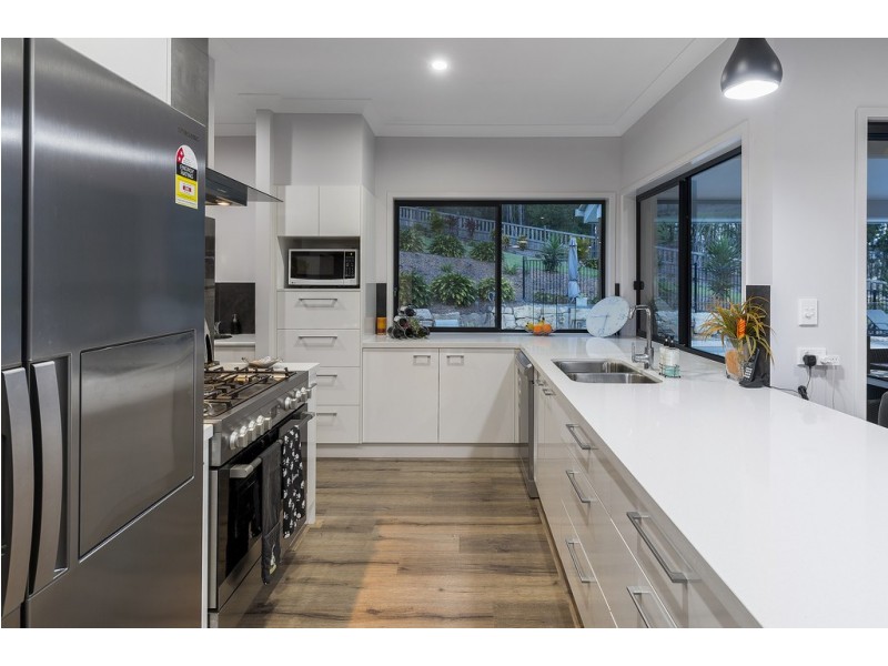 74 Peter Mills Drive, Gilston QLD 4211