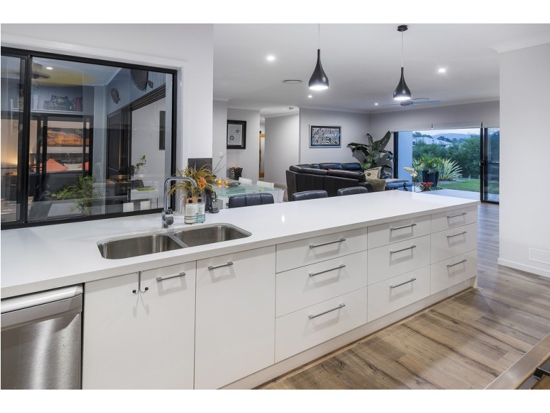 74 Peter Mills Drive, Gilston QLD 4211