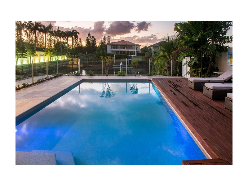 2202 Taromeo Court, Hope Island QLD 4212