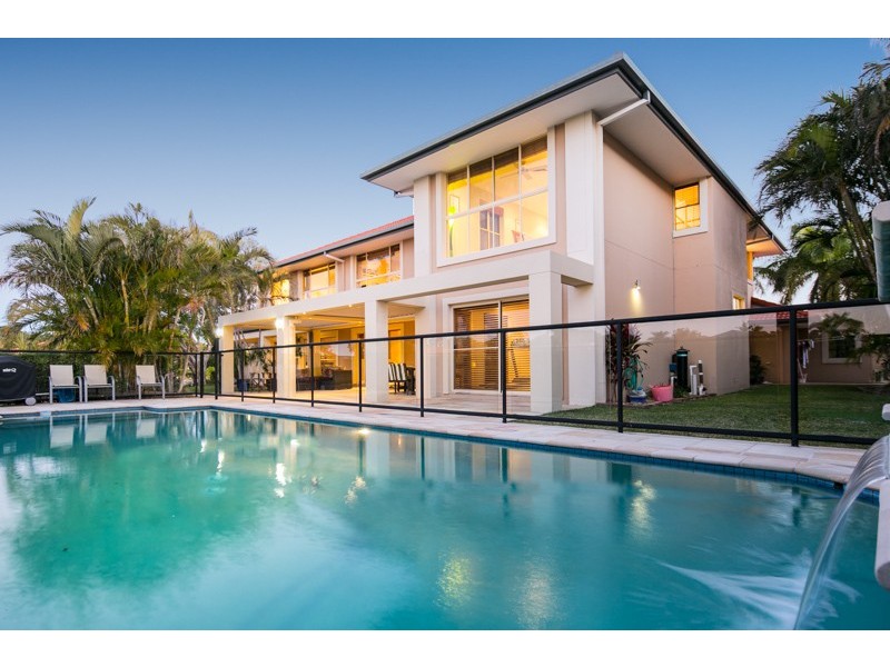 1076 Killymoon Drive, Hope Island QLD 4212