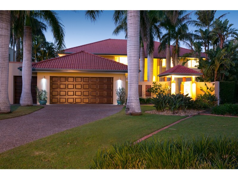 1076 Killymoon Drive, Hope Island QLD 4212