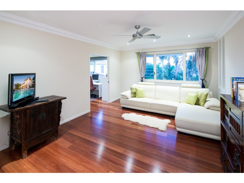 1076 Killymoon Drive, Hope Island QLD 4212