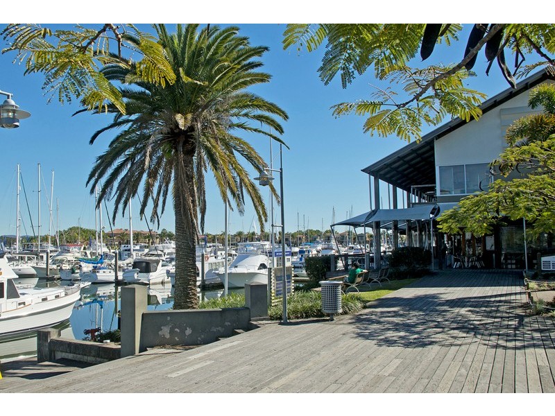 7841 Pavillions Place, Hope Island QLD 4212