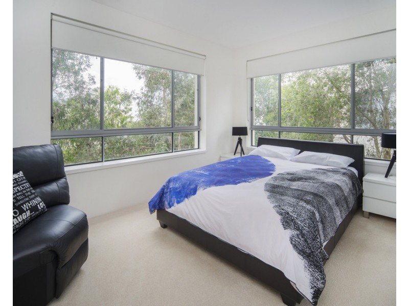 621/3 Pendraat Parade, Hope Island QLD 4212