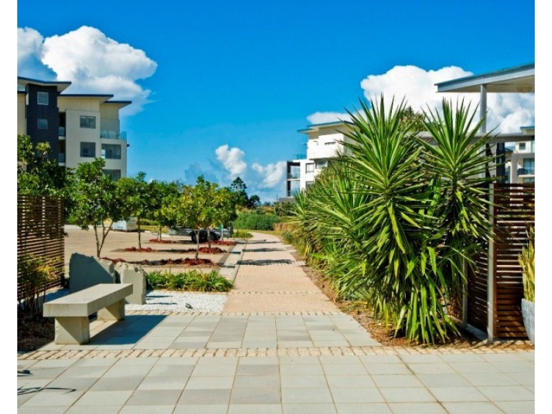 621/3 Pendraat Parade, Hope Island QLD 4212