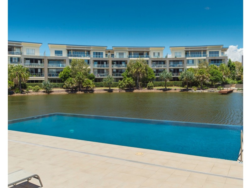 621/3 Pendraat Parade, Hope Island QLD 4212