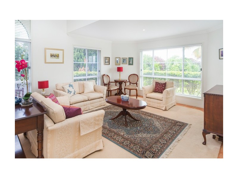 46 Sickle Avenue, Hope Island QLD 4212