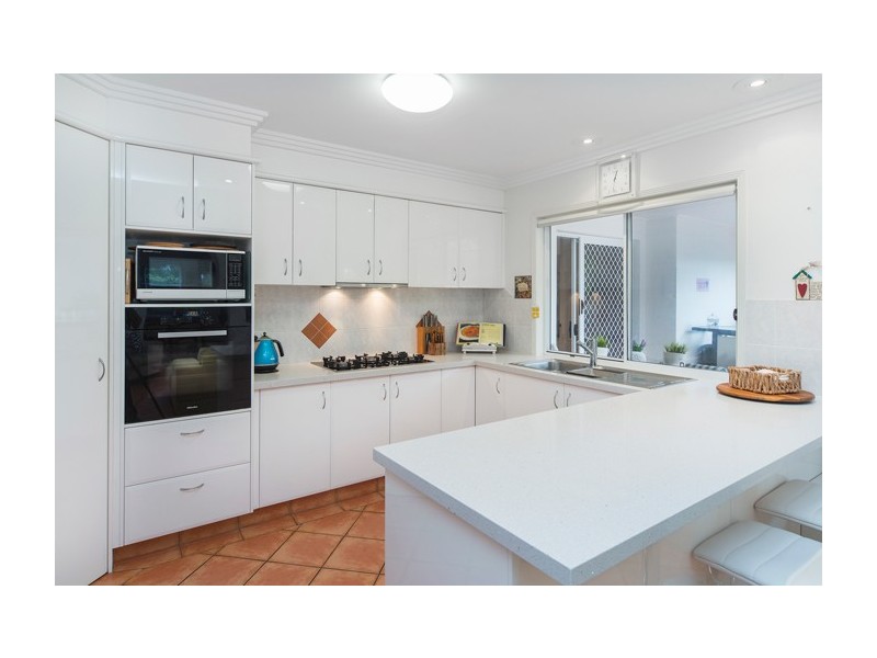 46 Sickle Avenue, Hope Island QLD 4212