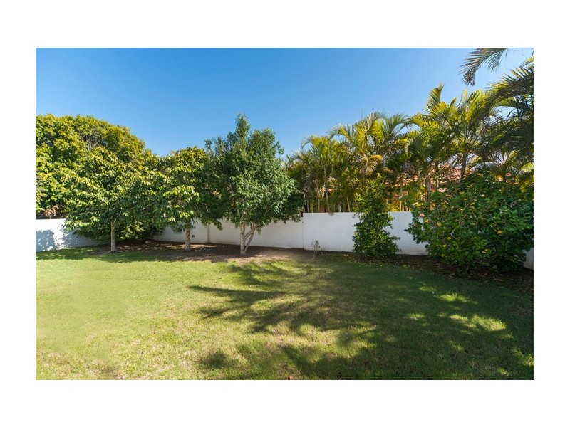 1 Calmwater Crescent, Helensvale QLD 4212