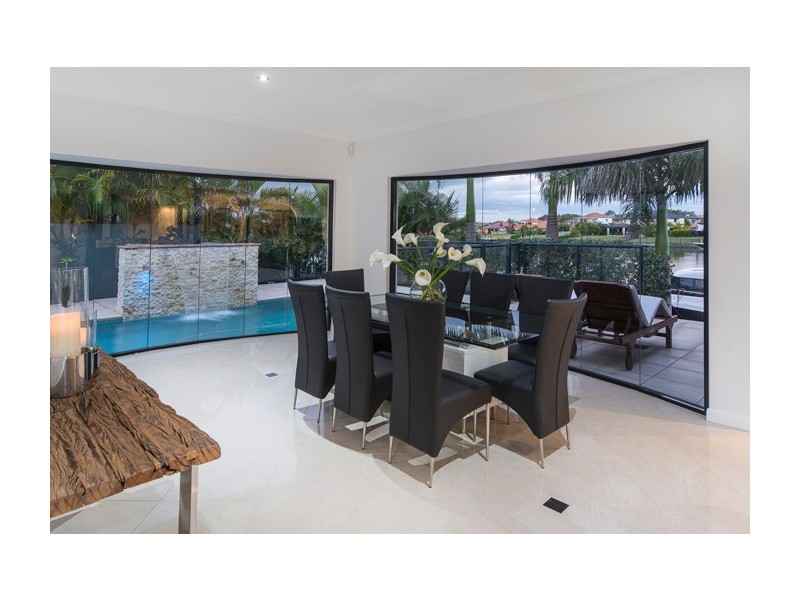 100 The Peninsula, Helensvale QLD 4212