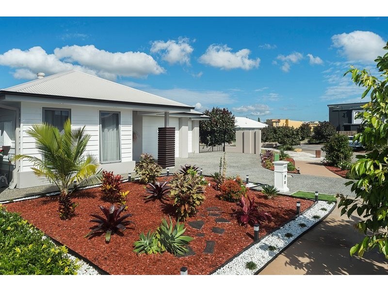10 Keelson Crescent, Hope Island QLD 4212