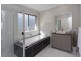 10 Keelson Crescent, Hope Island QLD 4212