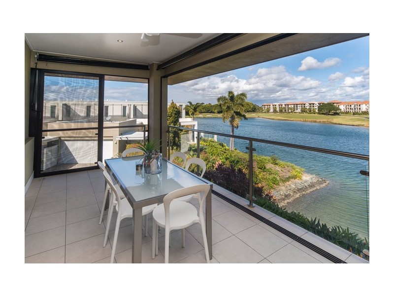 6091 Lugano Drive, Hope Island QLD 4212