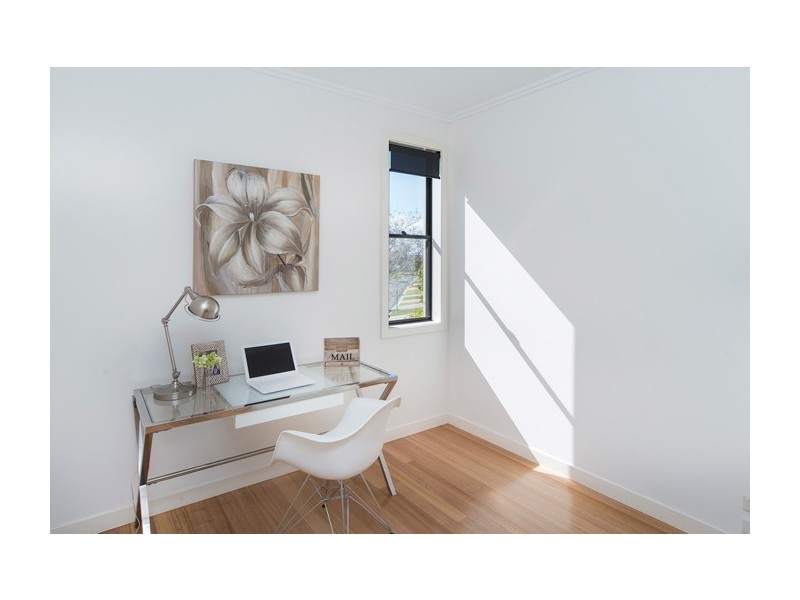 6091 Lugano Drive, Hope Island QLD 4212