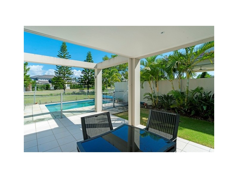 2809 Gracemere Circuit East, Hope Island QLD 4212