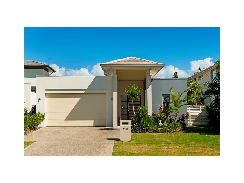 2809 Gracemere Circuit East, Hope Island QLD 4212